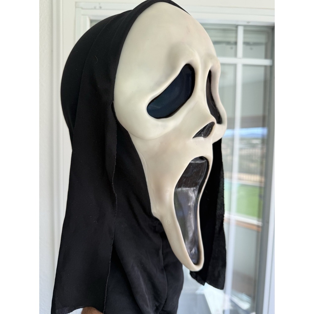 Vintage Ghost Face Gen 1 Scream Mask Fun World Div Glow Dark Complete Custom 90s - Picture 8 of 15